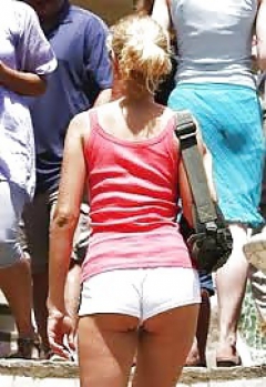 Candid, Voyeur Public Street AssShort