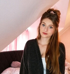German Teen Lisa Marie Kloock