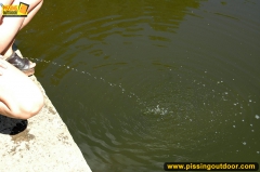 Summer pissing in the lake - N