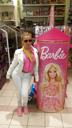 Barbie big tits - N