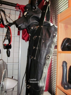 Tgirl submissive in London - My playroom YOUR domain - N