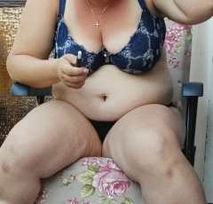wife tits in nice blue bra - N