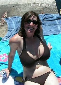 Melissa - 20yr old, 34ddd - N