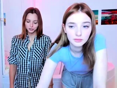 webcams-teen-lesbian