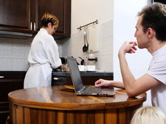 SISPORN. Woman does chores not noticing stepdaughter