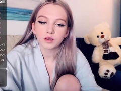 small-blondee-chaturbate-free-camwhores-webcam-porn-videos