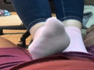 Getting Stepped On After School – BALLBUSTINGBITCH